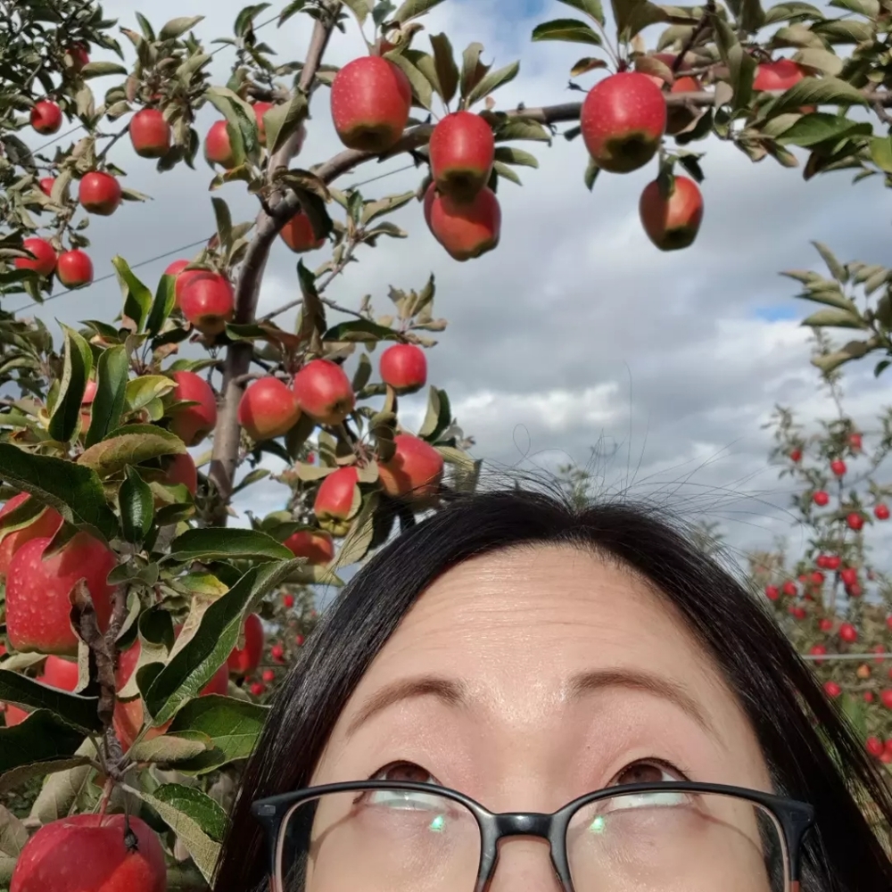 Meet your Posher, Kay
